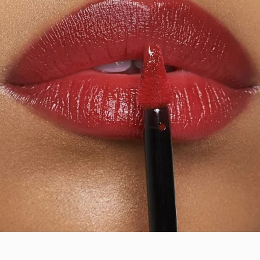 Charlotte Tilbury Lip and Cheek Tint Love Chain nwt